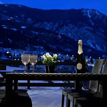 Le Jardin Des Montagnes Apartment *