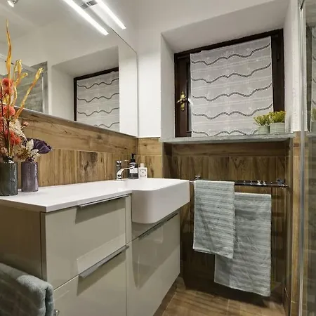 Le Jardin Des Montagnes Apartment